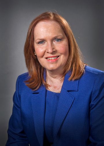 Mary Strong headshot